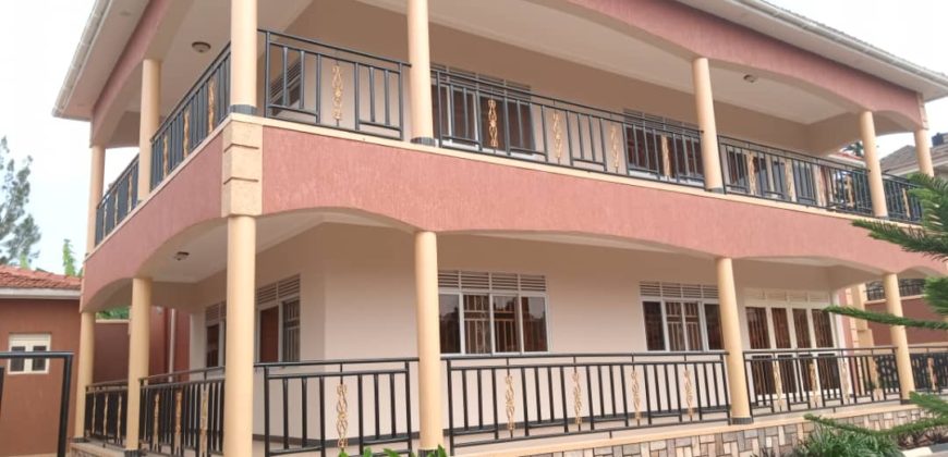 5 bedroomed house at Akright Bwebajja