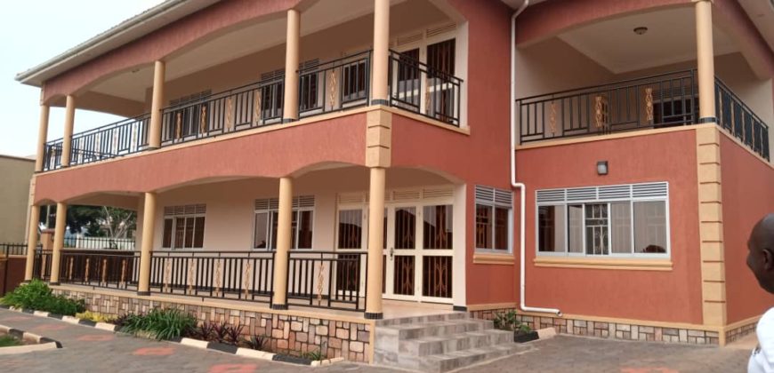 5 bedroomed house at Akright Bwebajja