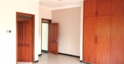 5 bedroomed house at Akright Bwebajja