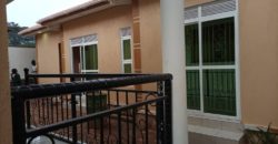 House for sale in Kitende, Entebbe road at 320m