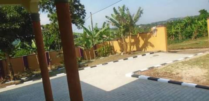 Residential house for sale in Bukalango – Wakiso seated on 15 decimals with ready land title at 150m