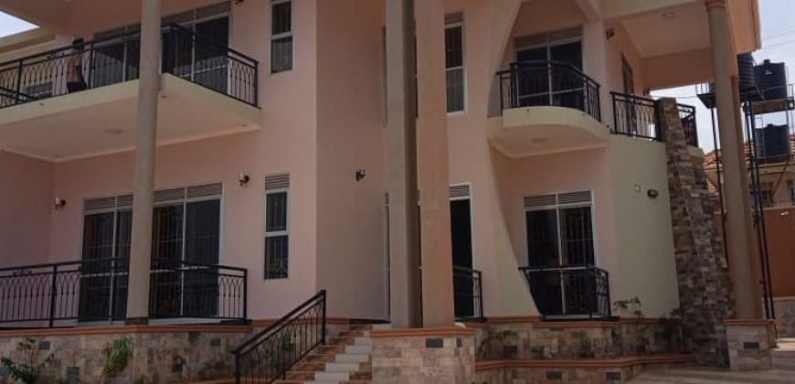 NICE 6 BEDROOM HOUSE FOR SALE IN BWEBAJJA ON ENTEBBE ROAD AT 2 BILLION , READY LAND TITLE