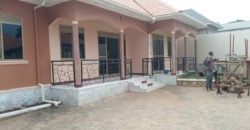 NEWLY CONSTRUCTED HOUSE FOR SALE IN BWEBAJJA AT 450M WITH A LAND TITLE