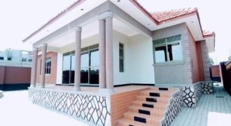 House for sale in Kira Mulawa at 450m