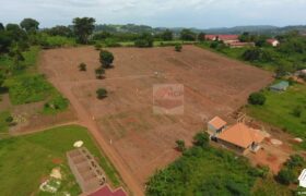 Plots for sale in Nakirebe along Masaka Road at 25m 50 by 100ft with a land title